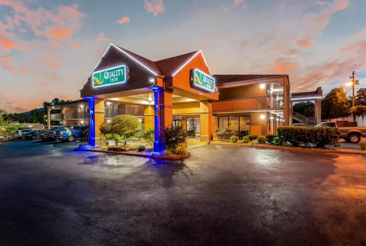 Quality Inn Downtown Johnson City Esterno foto